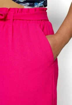 Onclavender Mette- Shorts - Fuchsia Purple -Ulla Popken Winkel bebc17f6dc934d6ebcb1c02f51c63f58