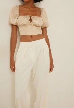 NA-KD Front- Blouse - Beige