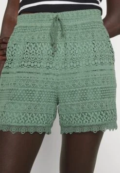 Vero Moda Tall Vmhoney Lace - Shorts - Green 9 Vero Moda Tall Vmhoney Lace - Shorts - Green -Ulla Popken Winkel d49533d40a5d4b168f8cc9c1af7a3ed9