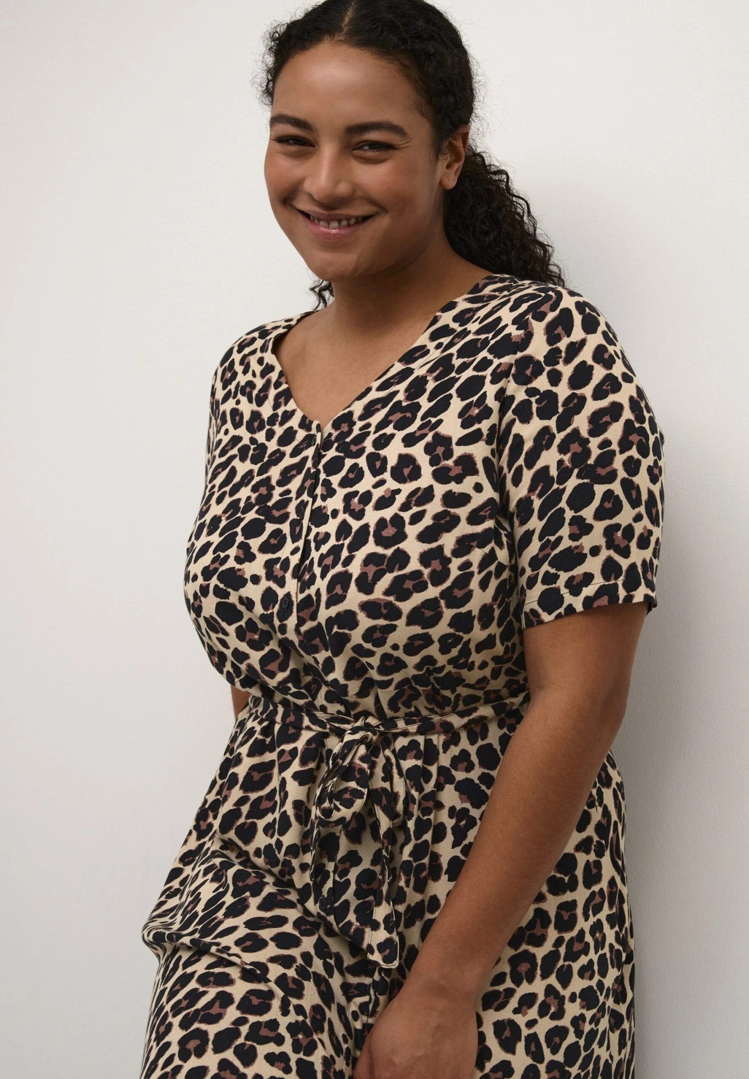 Mirta - Blousejurk - Leopard Print 4 Mirta - Blousejurk - Leopard Print - Afbeelding 4