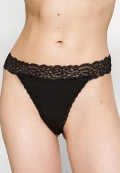 Anna Field 3 Pack Lace Trim Thong - String - Black -Ulla Popken Winkel ddff339da5074452b6b1fc5ad9c38843