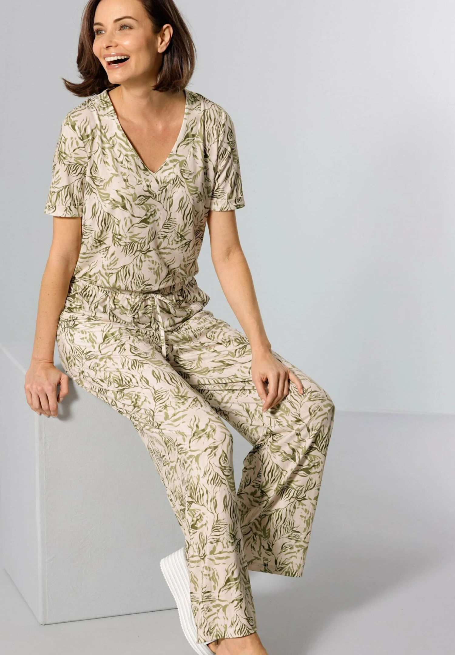 Overall - Jumpsuit - Ecrulindgrün 8 Overall - Jumpsuit - Ecrulindgrün - Afbeelding 8