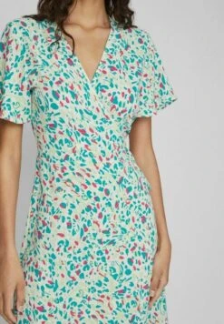 Vila Vilovie S/S Wrap Midi /Su - Noos - Jurk - Lettuce Green -Ulla Popken Winkel f25f4a8dcbb3417dac4d5bd1ad19ad6a