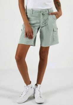 Mia- Shorts - Hellgrün