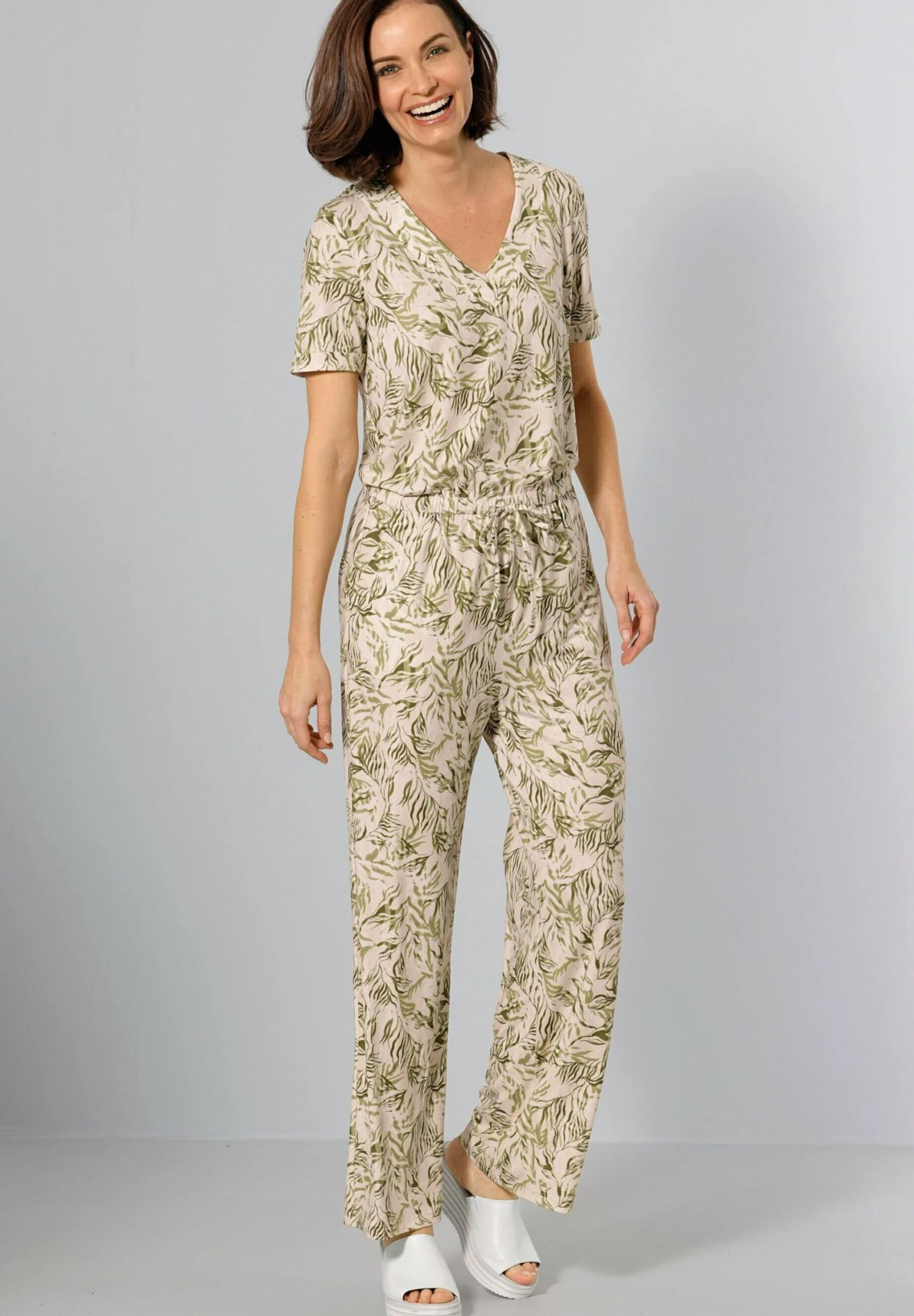 Overall - Jumpsuit - Ecrulindgrün 2 Overall - Jumpsuit - Ecrulindgrün - Afbeelding 2